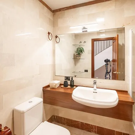 Vistas Residencial L Parking Privado Apartment