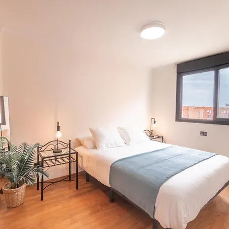 Vistas Residencial L Parking Privado Apartman